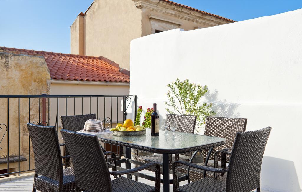Aphrodite House Chrissi Akti Chania Quarto foto